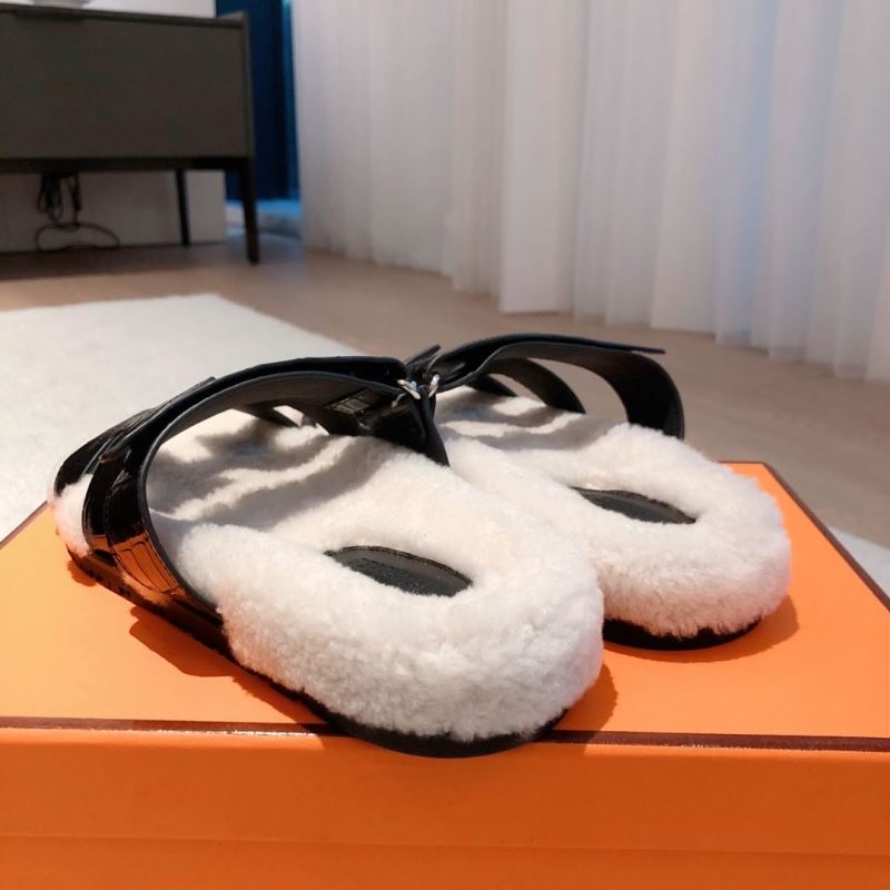 Hermes Slippers